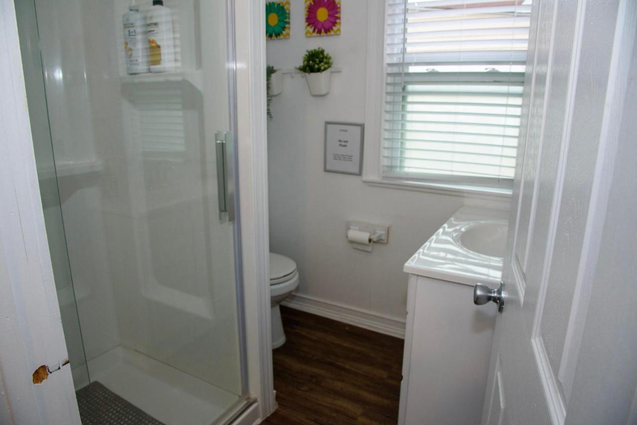 Cozy Private bedrooms Kitchen Wifi Englewood Buitenkant foto